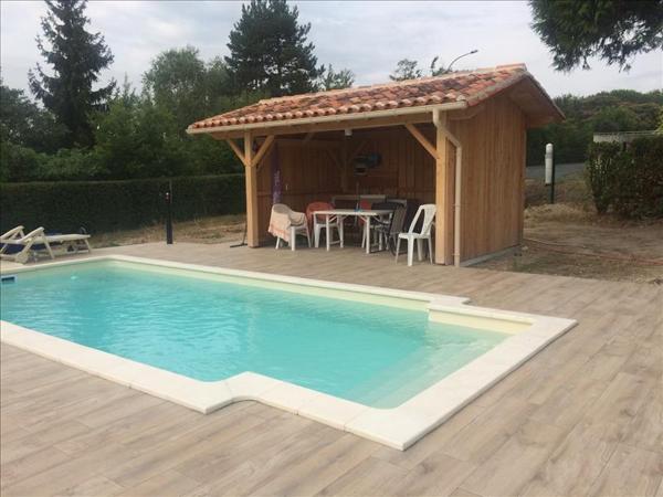 Maison à vendre |  Aubeterre-sur-Dronne |  5 pièces | 147 m²