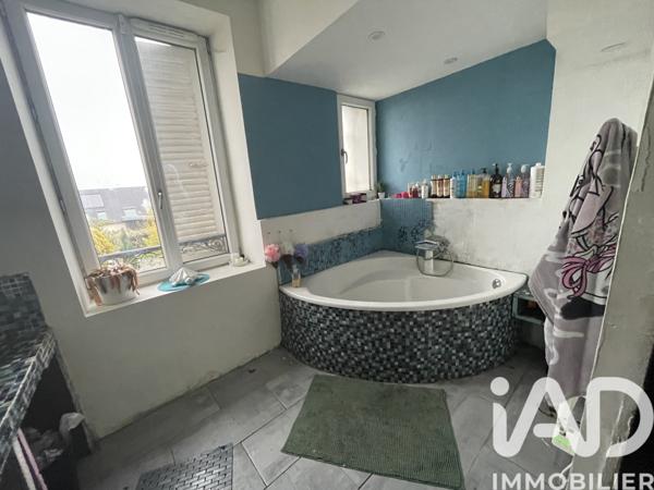 Maison à vendre 7 pièces 192 m² Mézières-sur-Seine