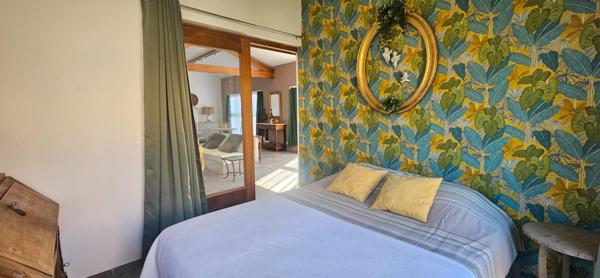 VILLA -SANARY SUR MER - PORTISSOL -195 m2