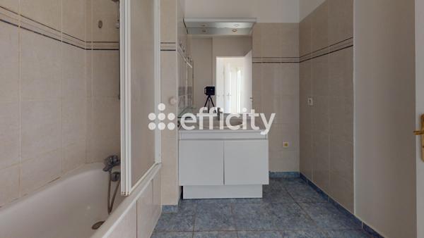 Appartement 2 pièces - 50 m² Exclusivité efficity