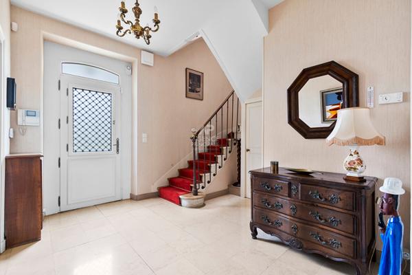 Maison Saint Germain En Laye 6 pièce(s) 161 m2 €1 575 000 ** - Référence 18134