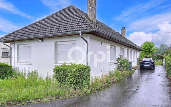 Immeuble à vendre    11 pièces • 181,92 m2 Vic-sur-Aisne