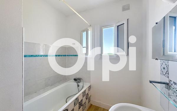 Maison à louer    3 pièces •  Brive-la-Gaillarde