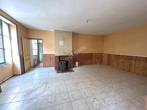 LONGERE 3 CHAMBRES AVEC TRAVAUX PROCHE COMMODITES SUR LA COMMUNE DE CHABRIS (INDRE 36)