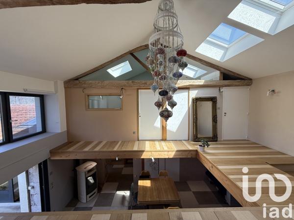 Maison 6 pièces de 156 m² à Lencloître (86140)