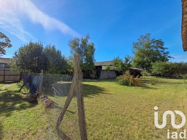 Maison 6 pièces de 156 m² à Lencloître (86140)
