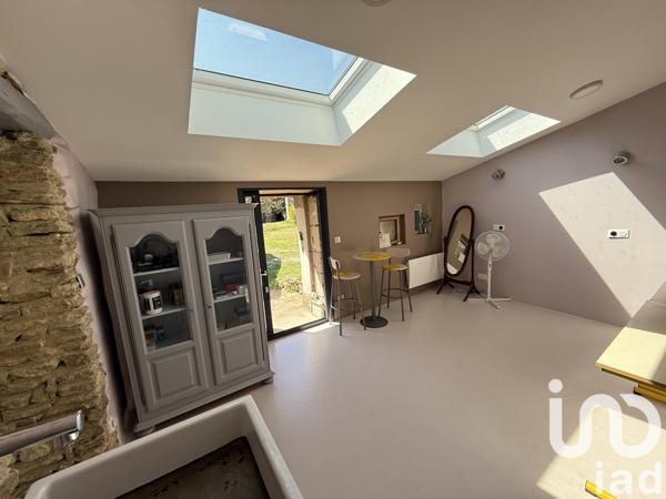 Maison 6 pièces de 156 m² à Lencloître (86140)