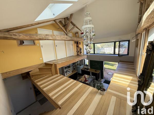 Maison 6 pièces de 156 m² à Lencloître (86140)