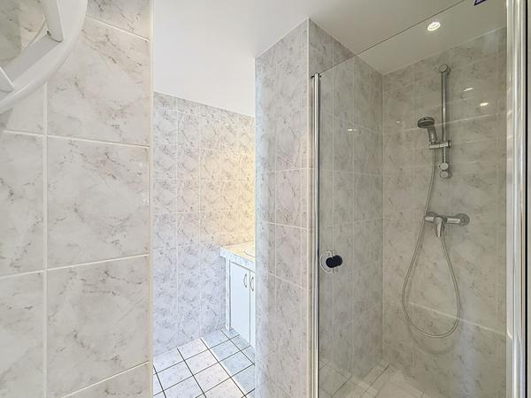 A vendre appartement 5 pièces - Strasbourg - Robertsau Strasbourg A vendre appartement 5 pièces - Strasbourg - Robertsau Strasbourg