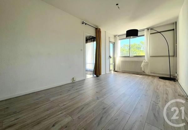 Appartement T2 à vendre  2 pièces - 50 m 2   VILLEURBANNE  - 69