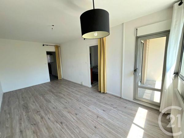 Appartement T2 à vendre  2 pièces - 50 m 2   VILLEURBANNE  - 69