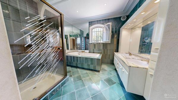 Maison 1 560 000 € Marseille 11 4 p 290 m² DPE B
