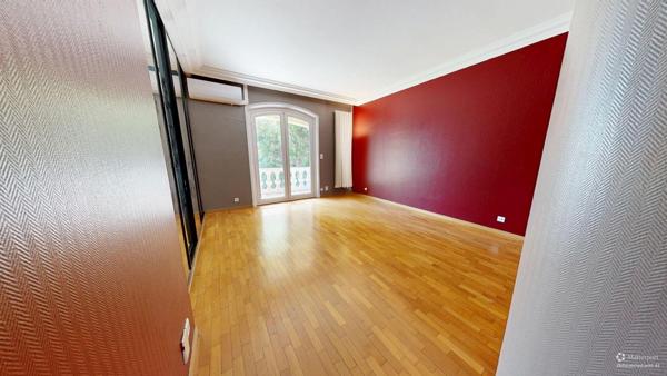 Maison 1 560 000 € Marseille 11 4 p 290 m² DPE B