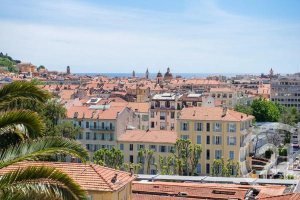 Appartement F2 à vendre  2 pièces - 47 m 2   BEAULIEU SUR MER  - 06