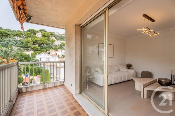 Appartement F2 à vendre  2 pièces - 47 m 2   BEAULIEU SUR MER  - 06