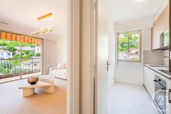 Appartement F2 à vendre  2 pièces - 47 m 2   BEAULIEU SUR MER  - 06