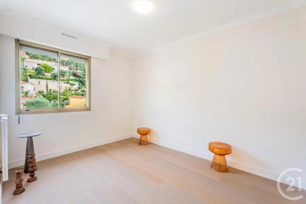 Appartement F2 à vendre  2 pièces - 47 m 2   BEAULIEU SUR MER  - 06
