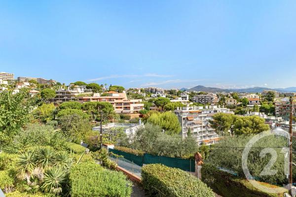Appartement F3 à vendre  3 pièces - 83,78 m 2   NICE  - 06