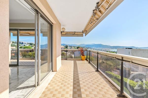 Appartement F3 à vendre  3 pièces - 83,78 m 2   NICE  - 06