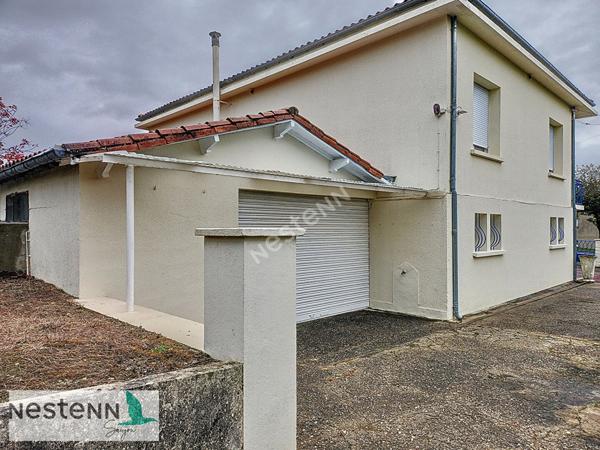A Saint Fort Sur Gironde,maison à vendre avec 1 étage, 4 chambres, 2 garages, terrain env 1200 m²