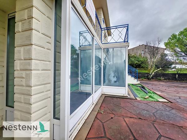 A Saint Fort Sur Gironde,maison à vendre avec 1 étage, 4 chambres, 2 garages, terrain env 1200 m²