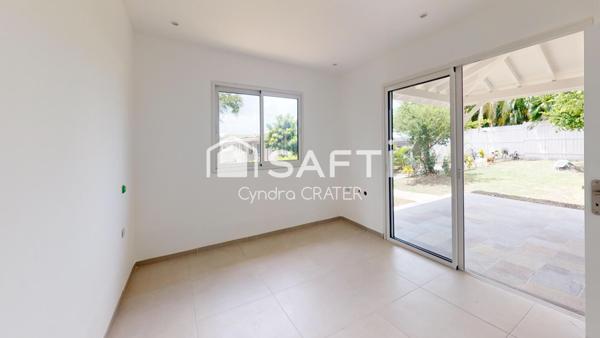 Bungalow dans résidence de charme, piscine lagon