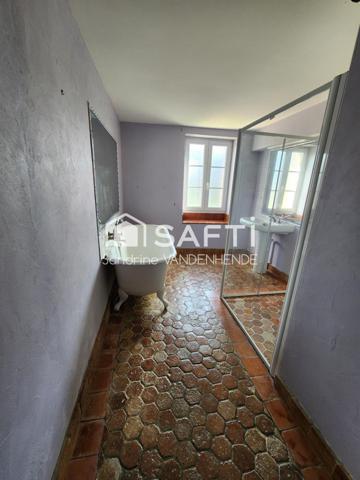 Propriété de charme avec piscine!!