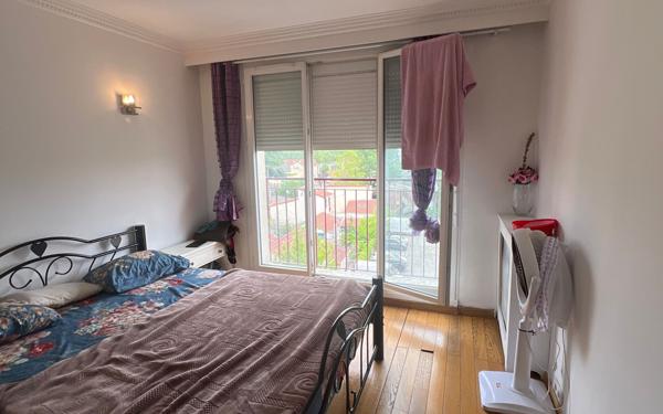 Appartement à vendre    3 pièces • 62 m2 La Courneuve