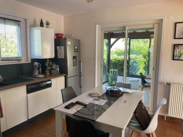 À la limite de Bourg en Bresse, profitez du calme de Viriat sans renoncer à la proximité de la ville !