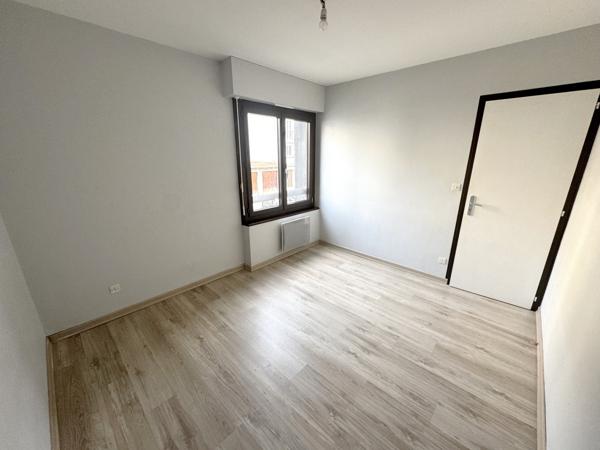 CLUSES - centre-ville - T3 71,17 m2 + cave