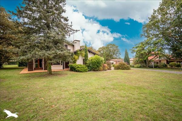 Maison à vendre |  Narrosse |  5 pièces | 160 m²