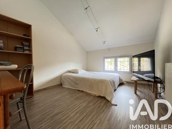 Maison à vendre 7 pièces 188 m² La Buisse