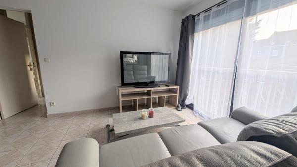 Appartement à ROUBAIX, 59100 - 2 pièces 48m²