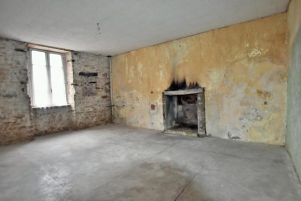 Maison à PLONEVEZ-PORZAY, 29550 - 5 pièces 105m²