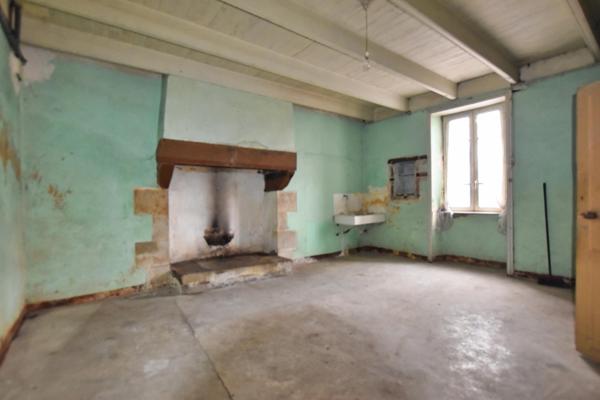 Maison à PLONEVEZ-PORZAY, 29550 - 5 pièces 105m²