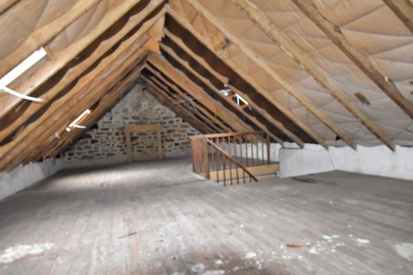 Maison à PLONEVEZ-PORZAY, 29550 - 5 pièces 105m²