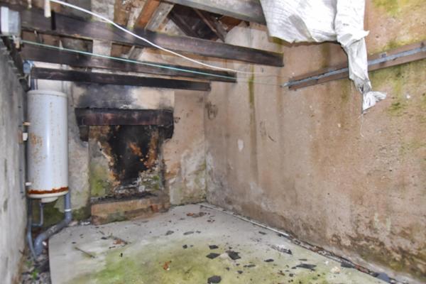 Maison à PLONEVEZ-PORZAY, 29550 - 5 pièces 105m²