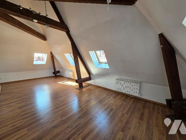 VENTE YVETOT, appartement  de 68.03 m², un séjour/salon, 2 chambres, 1 bureau.