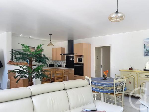 Appartement F3 à vendre  3 pièces - 85,88 m 2   BAGNOLS SUR CEZE  - 30