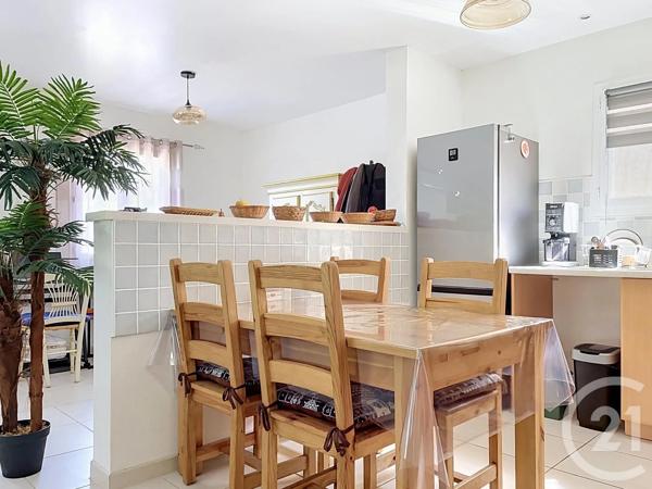 Appartement F3 à vendre  3 pièces - 85,88 m 2   BAGNOLS SUR CEZE  - 30