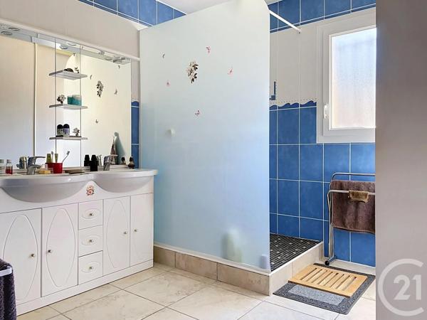 Appartement F3 à vendre  3 pièces - 85,88 m 2   BAGNOLS SUR CEZE  - 30
