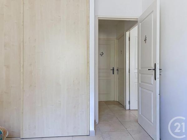 Appartement F3 à vendre  3 pièces - 85,88 m 2   BAGNOLS SUR CEZE  - 30