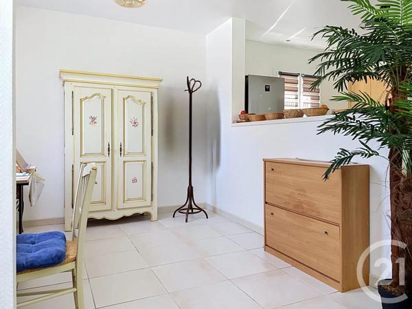 Appartement F3 à vendre  3 pièces - 85,88 m 2   BAGNOLS SUR CEZE  - 30