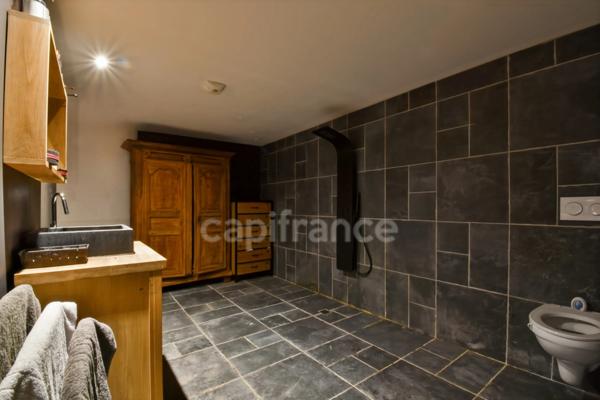 Maison individuelle de type loft dans un secteur prisé