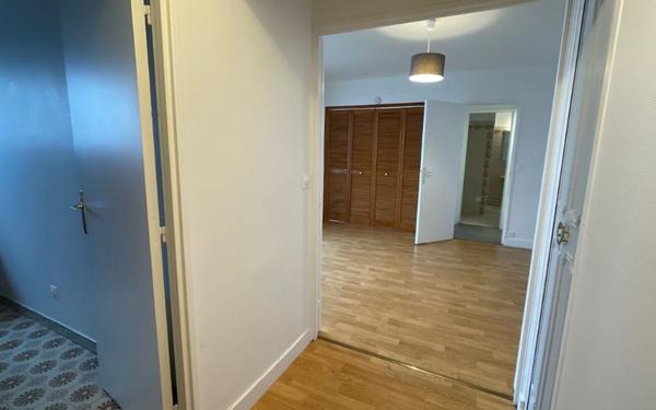 Appartement à louer    2 pièces •  Orléans