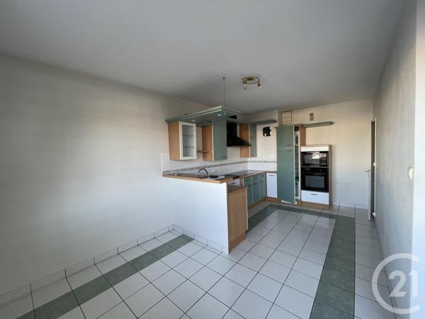 Appartement T4 à vendre  4 pièces - 90,10 m2 CHATEAUROUX - 36