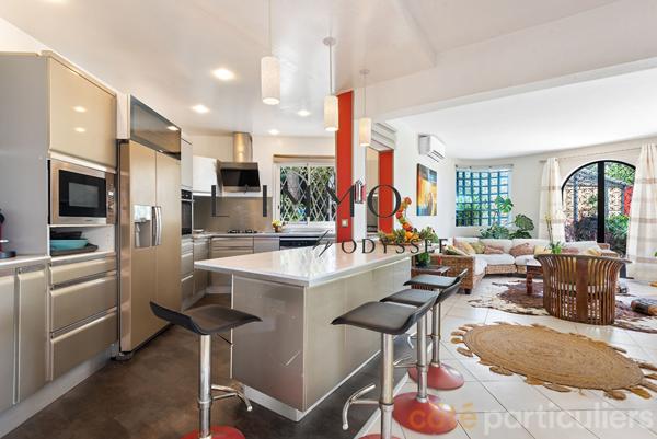 Location Villa209 m² - 5 Pièces - SAINT PIERRE (97432)