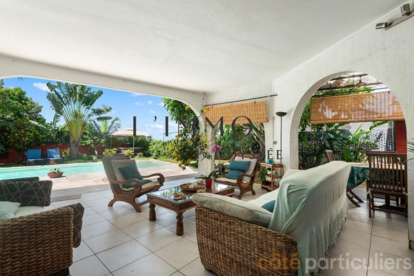 Location Villa209 m² - 5 Pièces - SAINT PIERRE (97432)