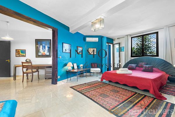 Location Villa209 m² - 5 Pièces - SAINT PIERRE (97432)