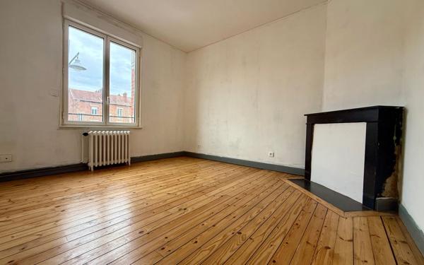 Maison à vendre    5 pièces • 73,80 m2 Tergnier